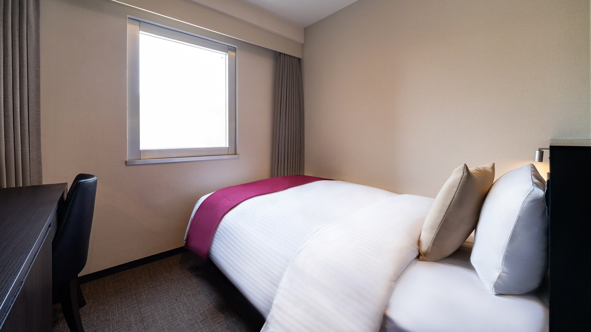 Superior Single Room [13m2/bed width 120cm]