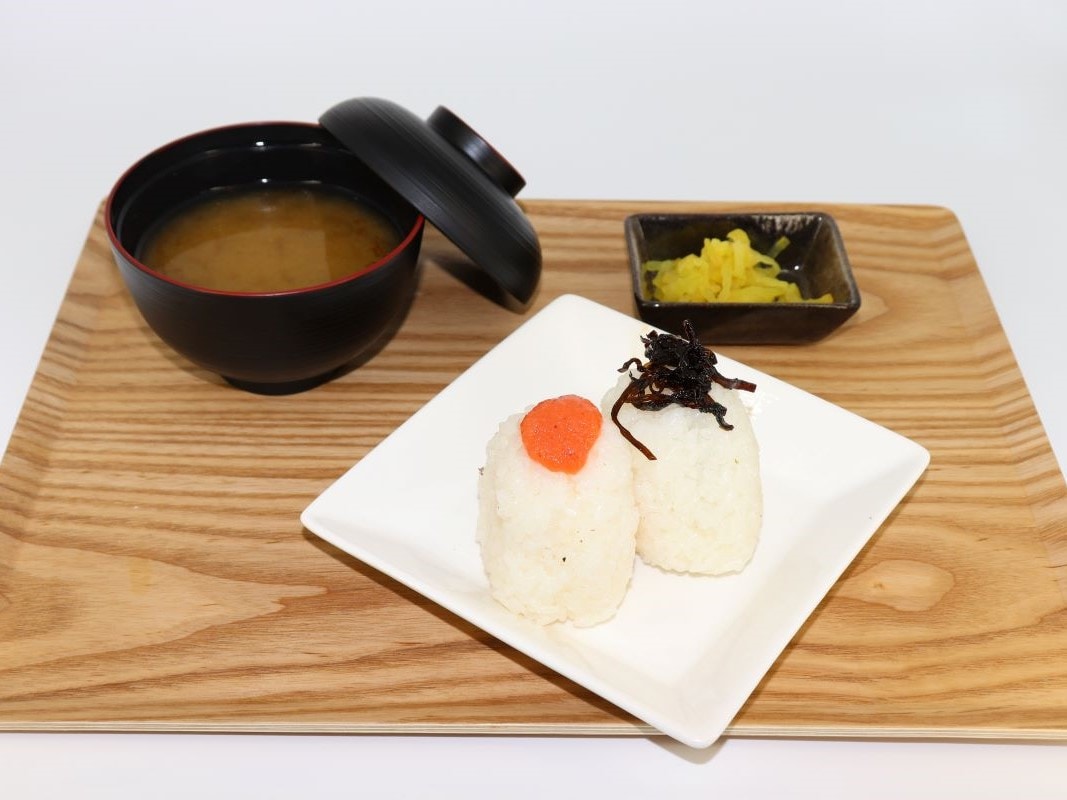 Selectable breakfast <Rice ball set meal>