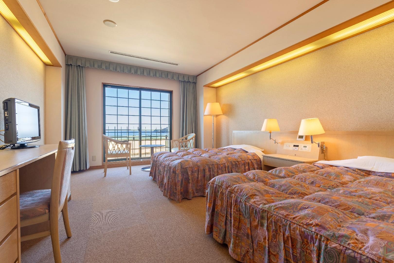 Ocean View Twin