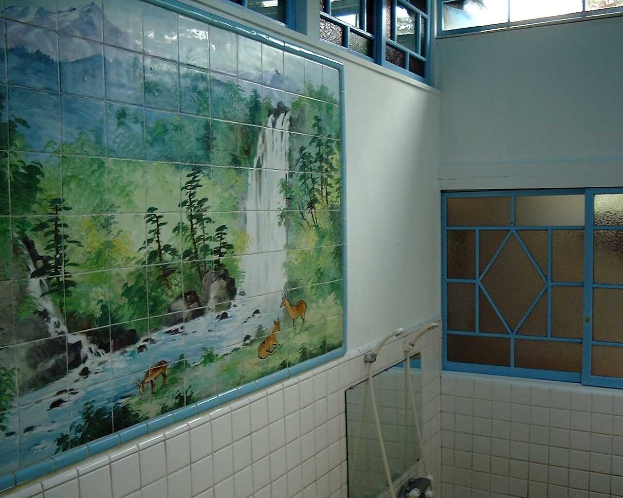 bathroom tile painting