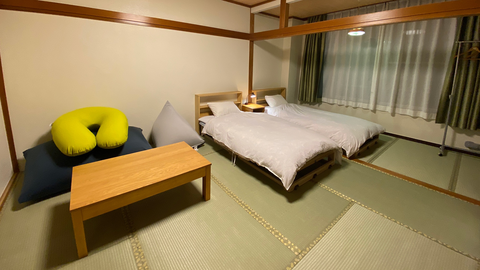 Family Room/Relax in a Japanese-style room with Yogibo!