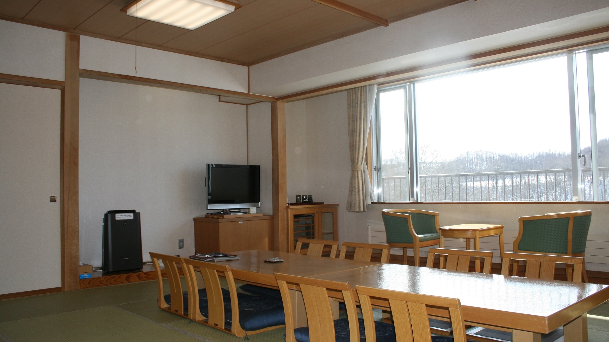 [Main building] Japanese-style room 15 tatami mats (non-smoking)