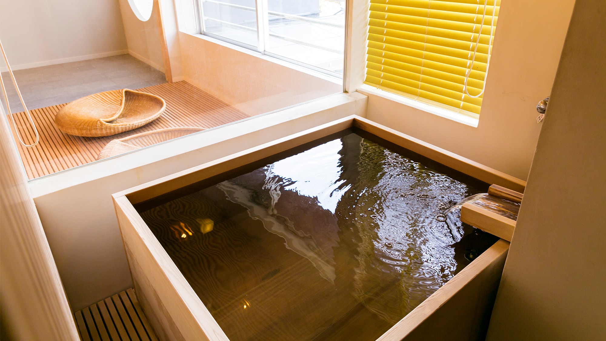 Premium Japanese and Western room with hot spring "Aoi" -aoi-