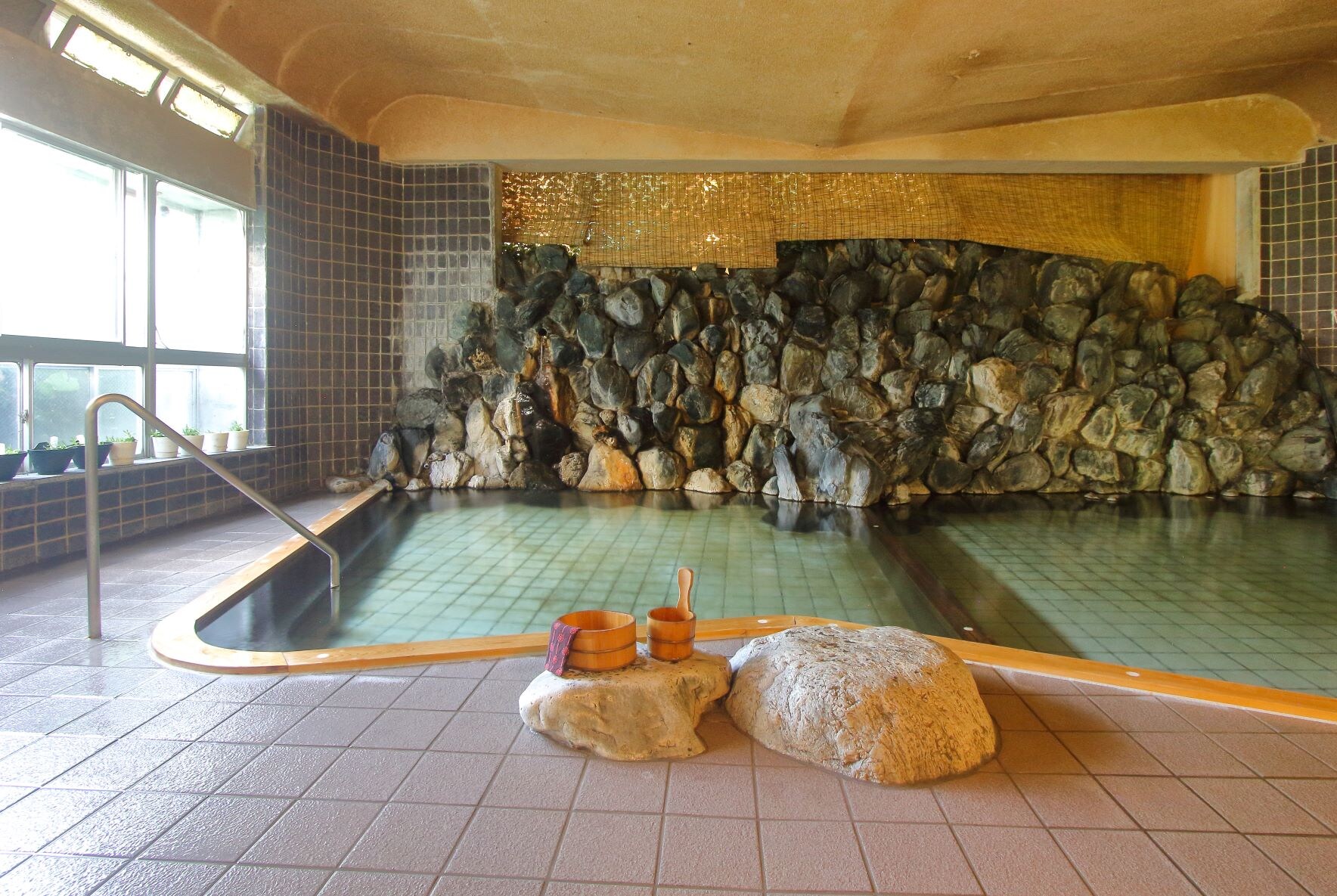 Large communal bath