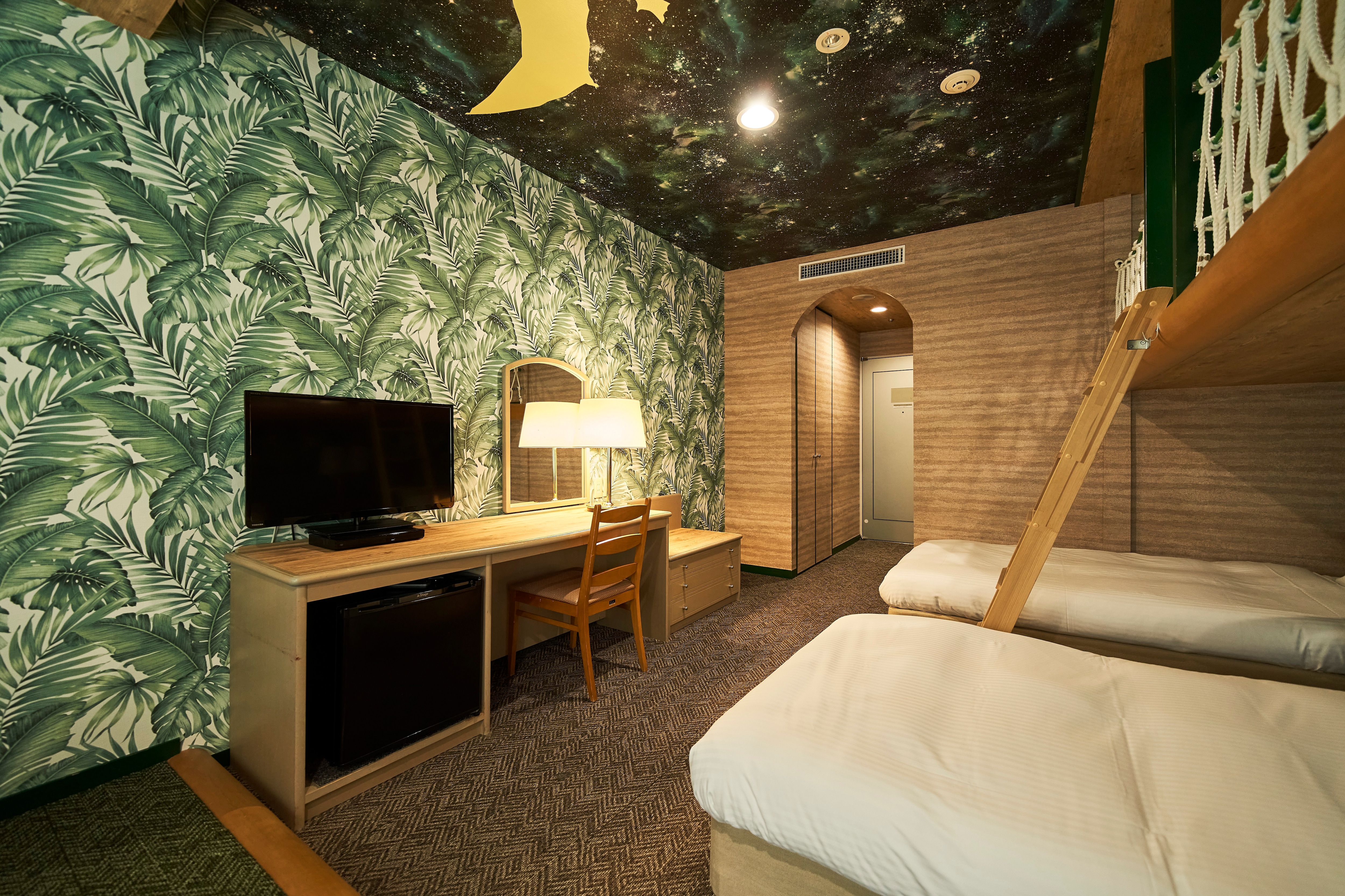 Tyrannosaurus Room 4