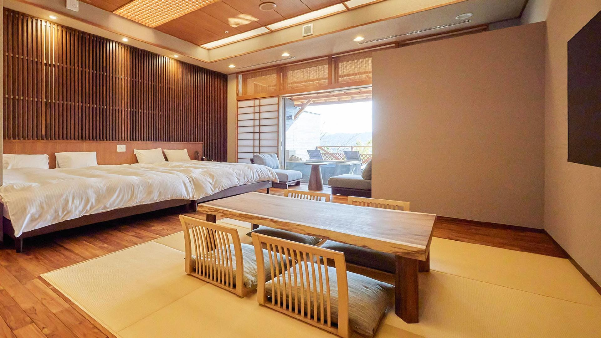 ・[Grandchild: Guest Room] Enjoy time together with your family or group