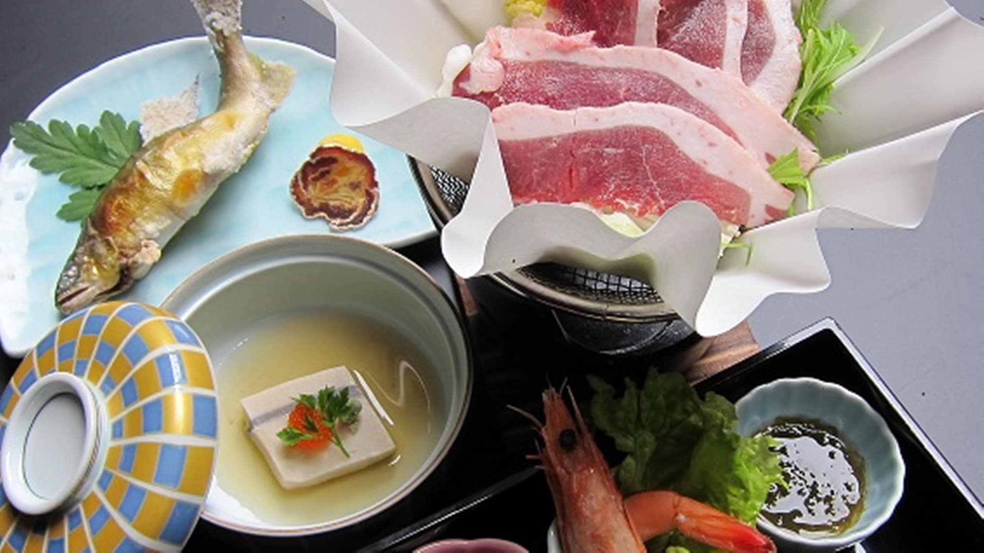 * [Kaiseki] You can enjoy the unique taste of seasonal Yamatoji in a private room or room meal.