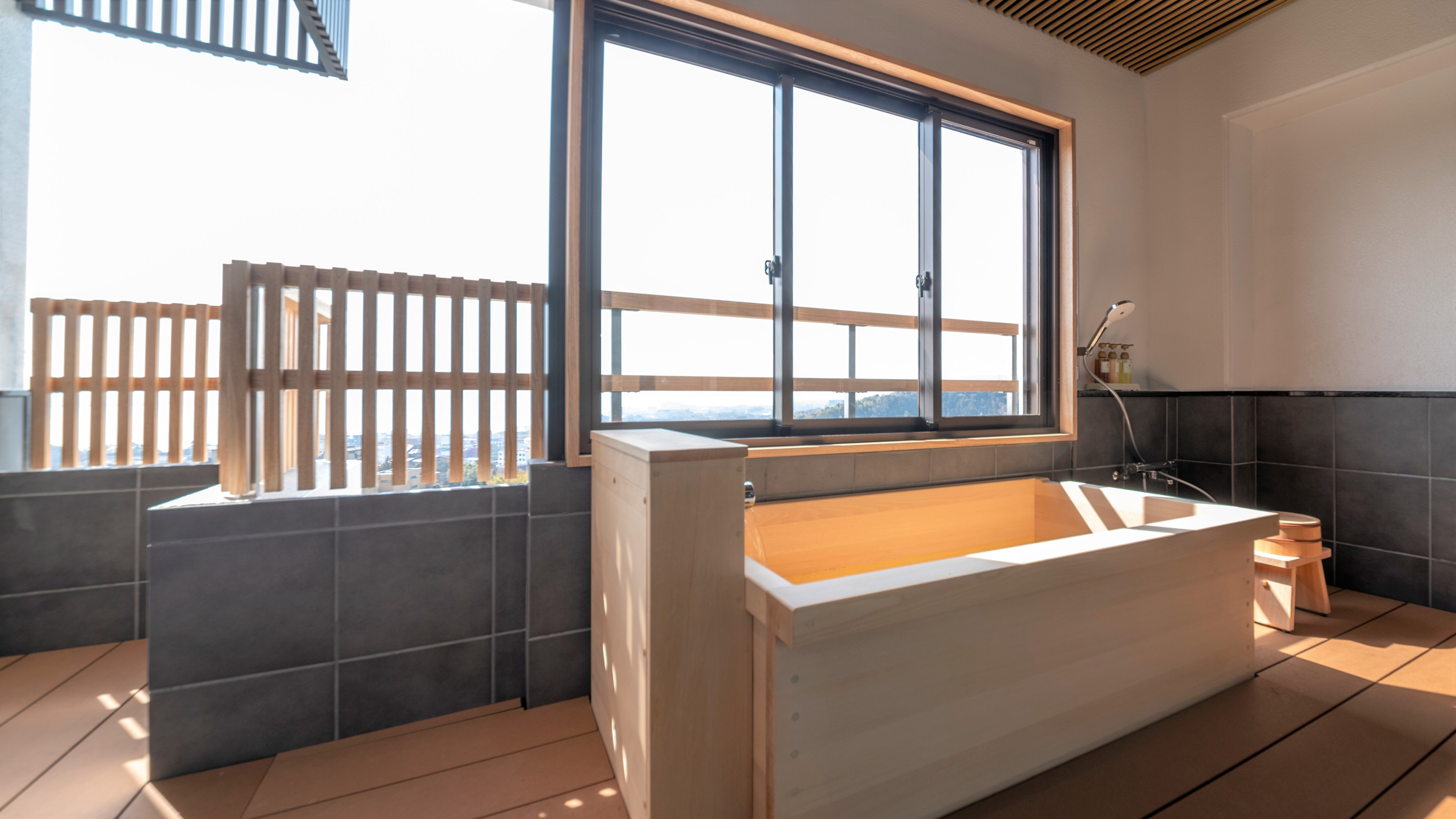 Satoyama Twin with open-air bath (superior) [5th floor lake side, non-smoking] (example)
