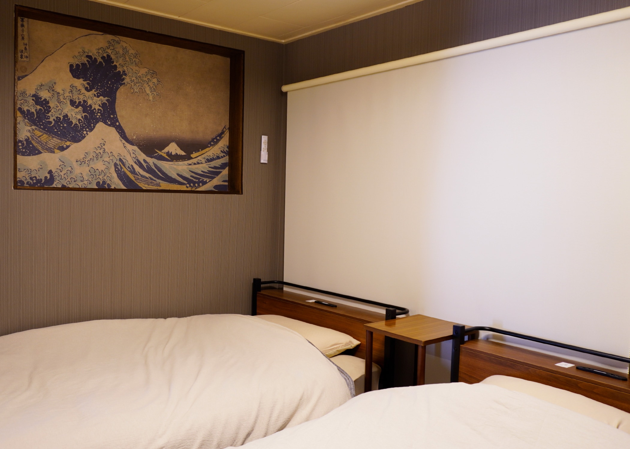 Bedroom 001