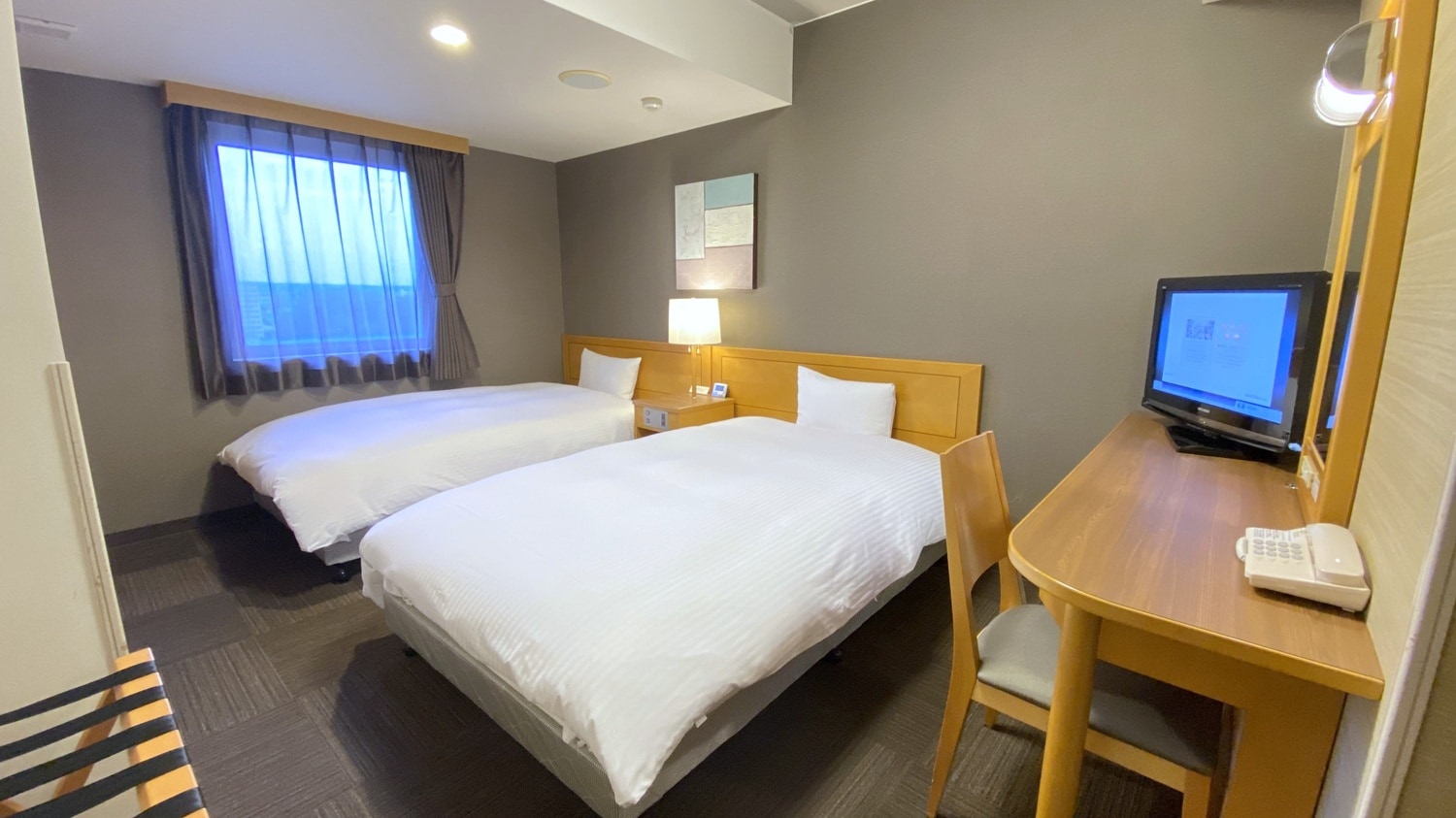 【雙床房】18㎡，床尺寸120cm x 195cm（半雙人床）x 2