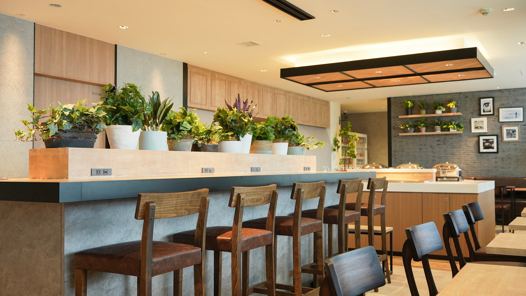 机と椅子もたくさんございます