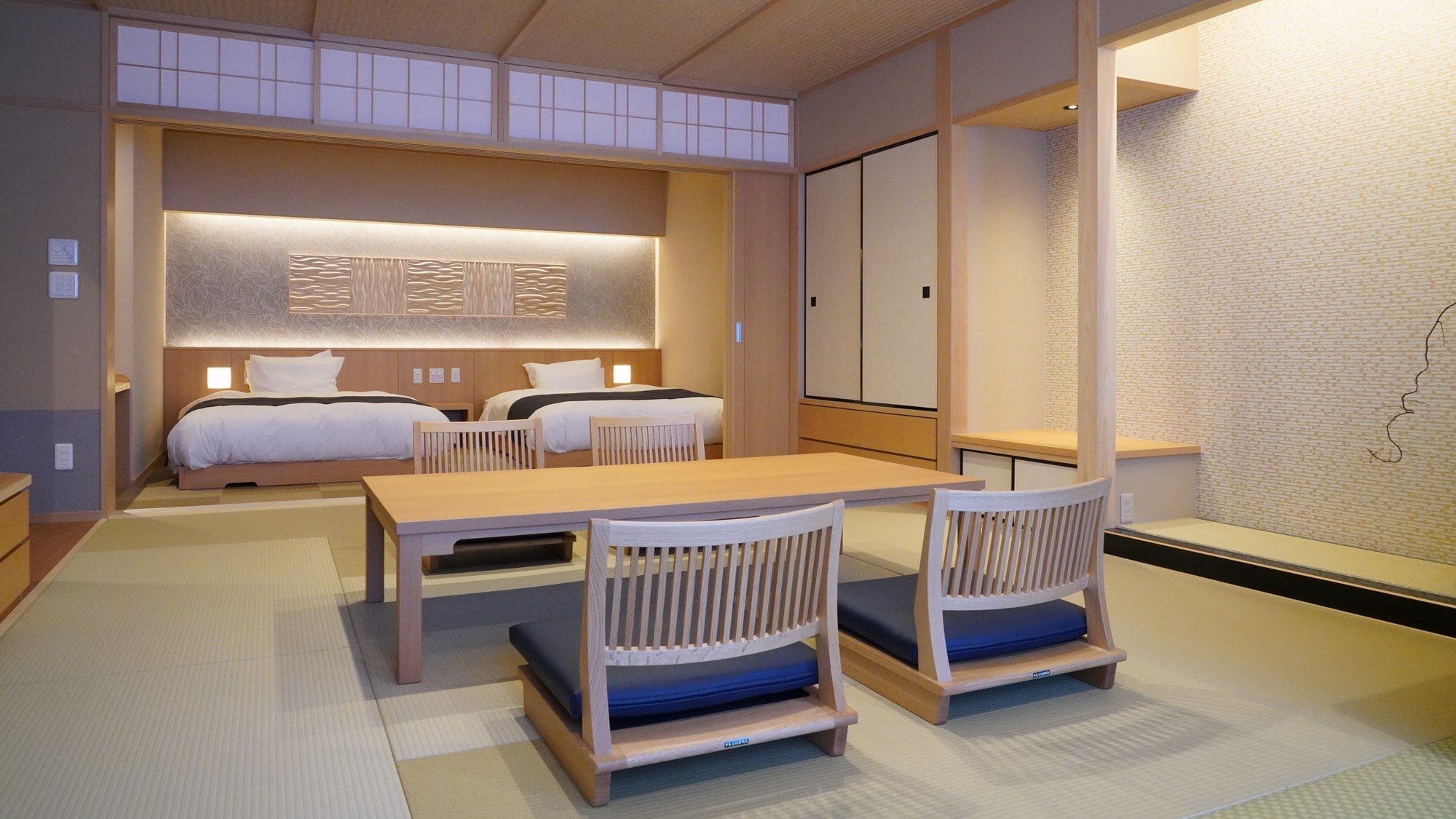 New ■ Special room with hot spring semi-open-air bath ■ Top floor Lake Biwa panoramic view "Moonlight" No smoking