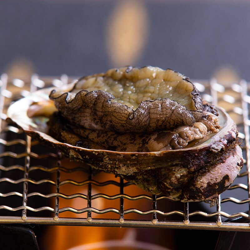 Grilled dancing abalone