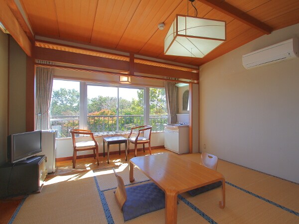 Example of a guest room (Japanese-style room with washbasin)
