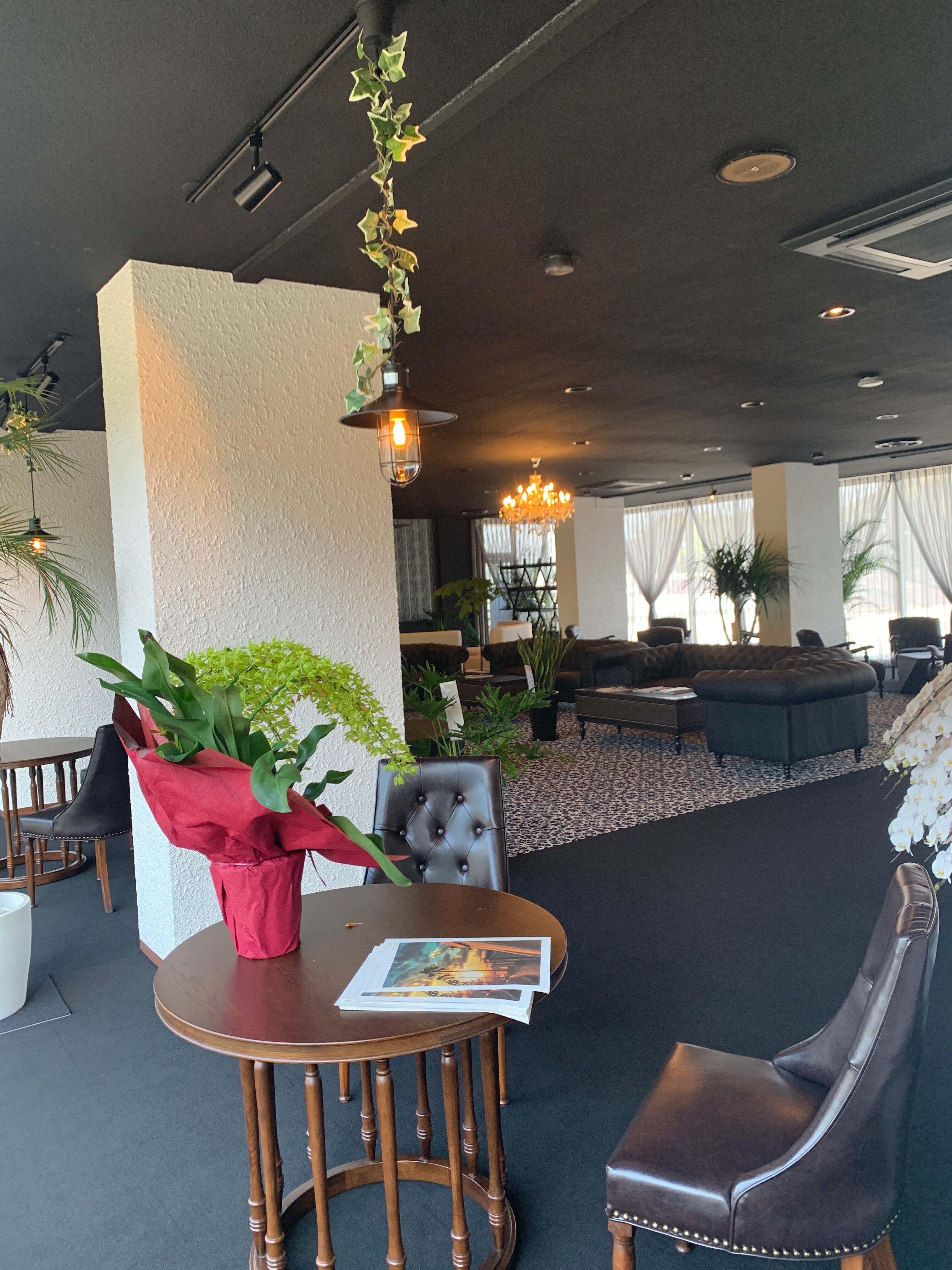 Lobby 4