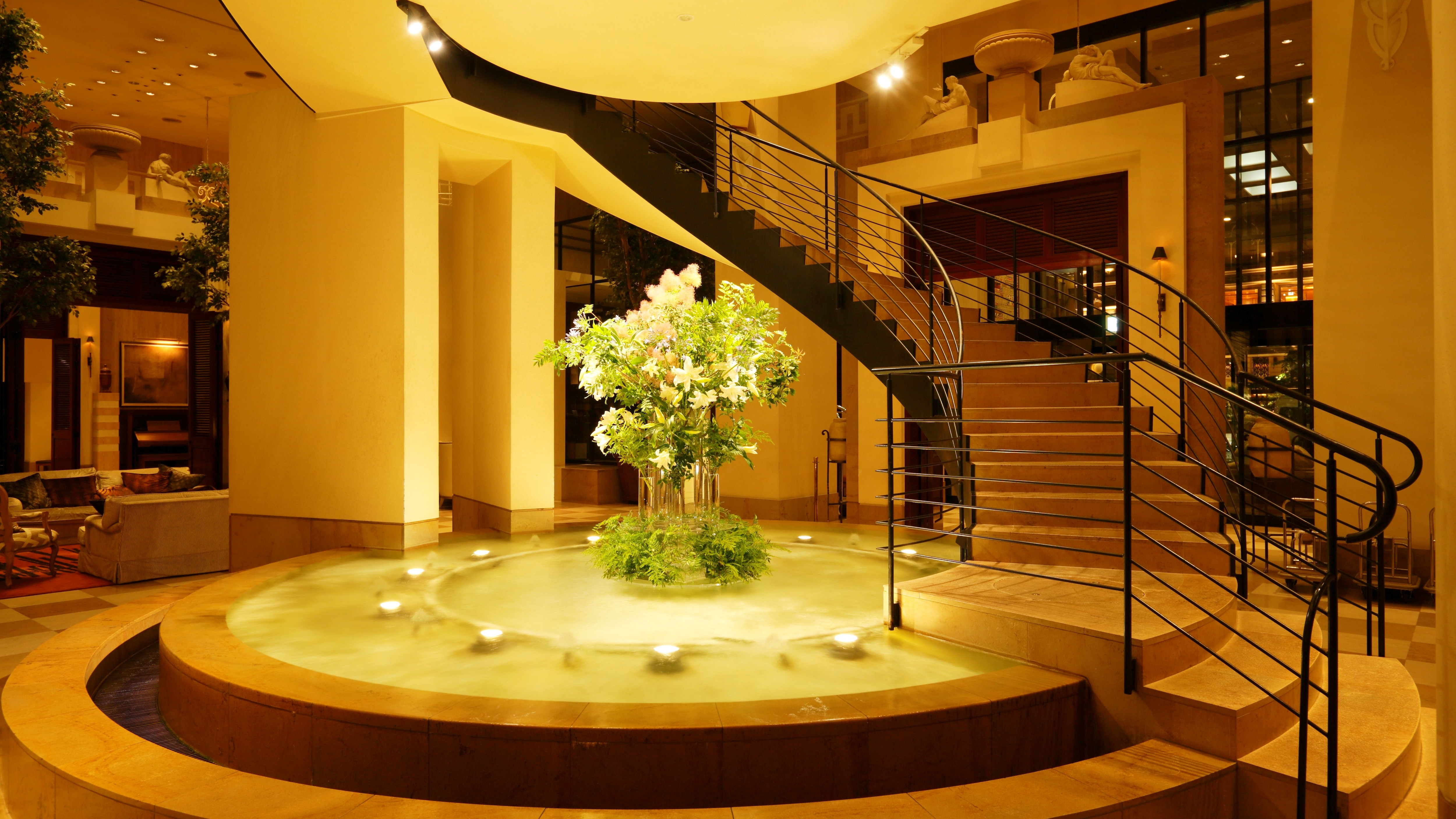 Lobi Hotel Nikko Kanazawa (Gambar)