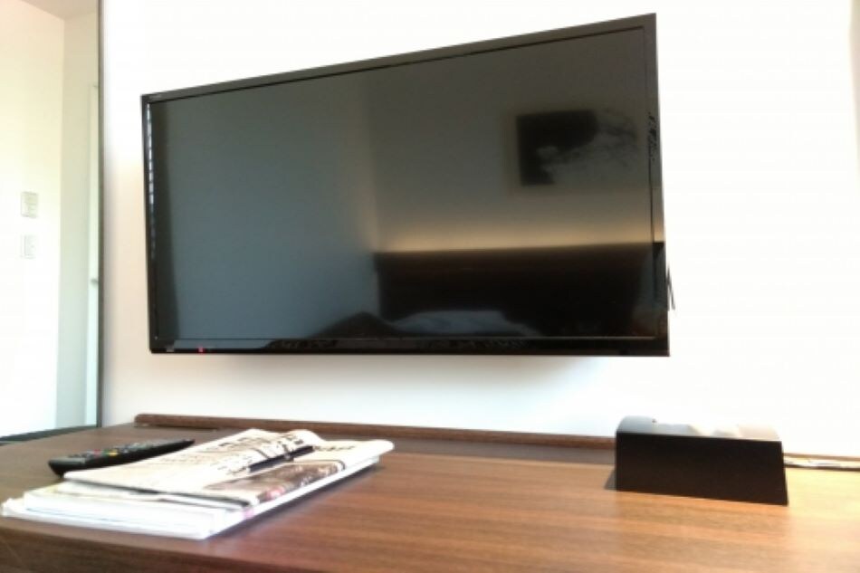 32 吋液晶電視