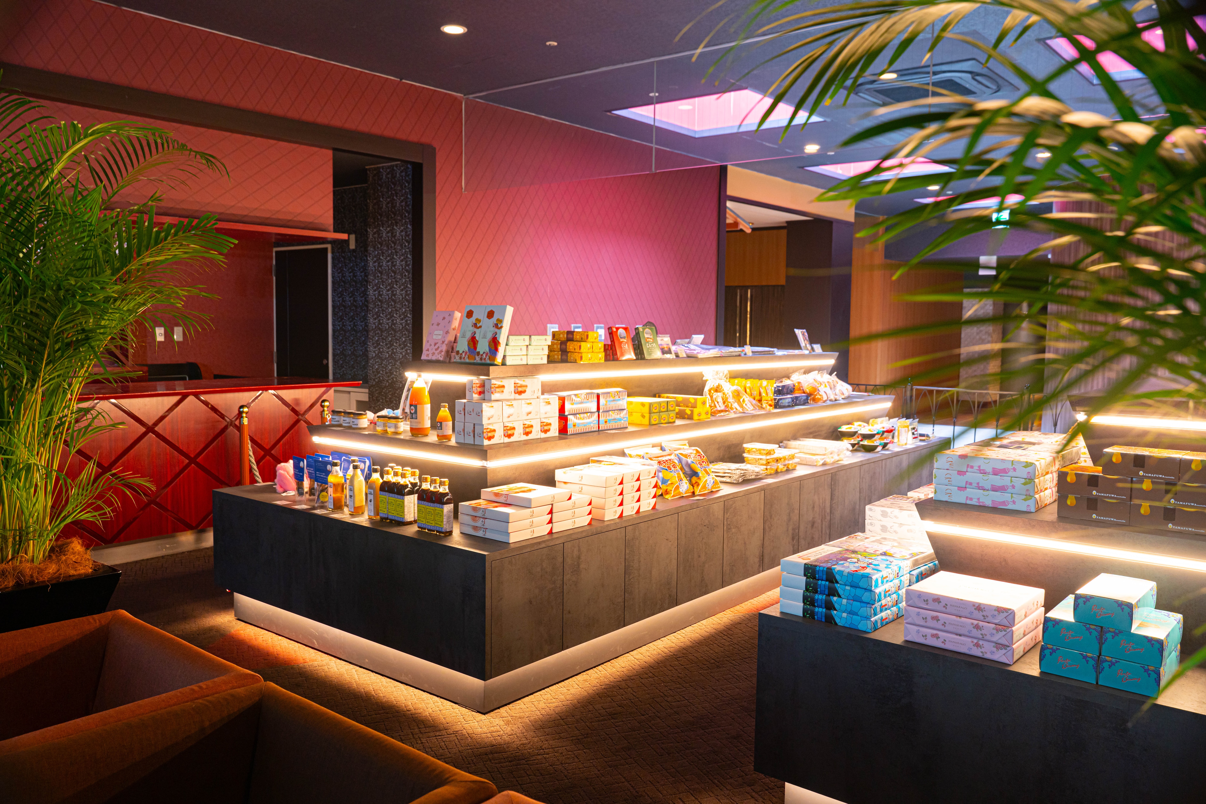 [Main building] Shop