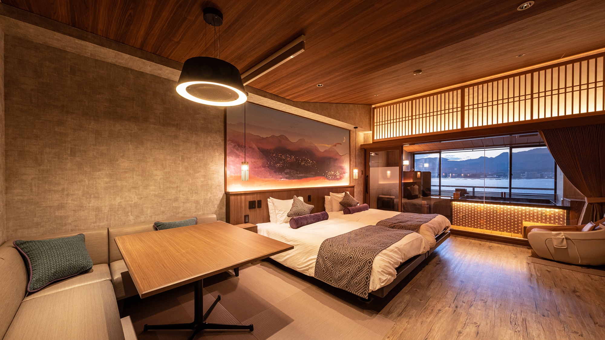 [Opened in 2020] Guest room with semi-open-air bath “Kira”