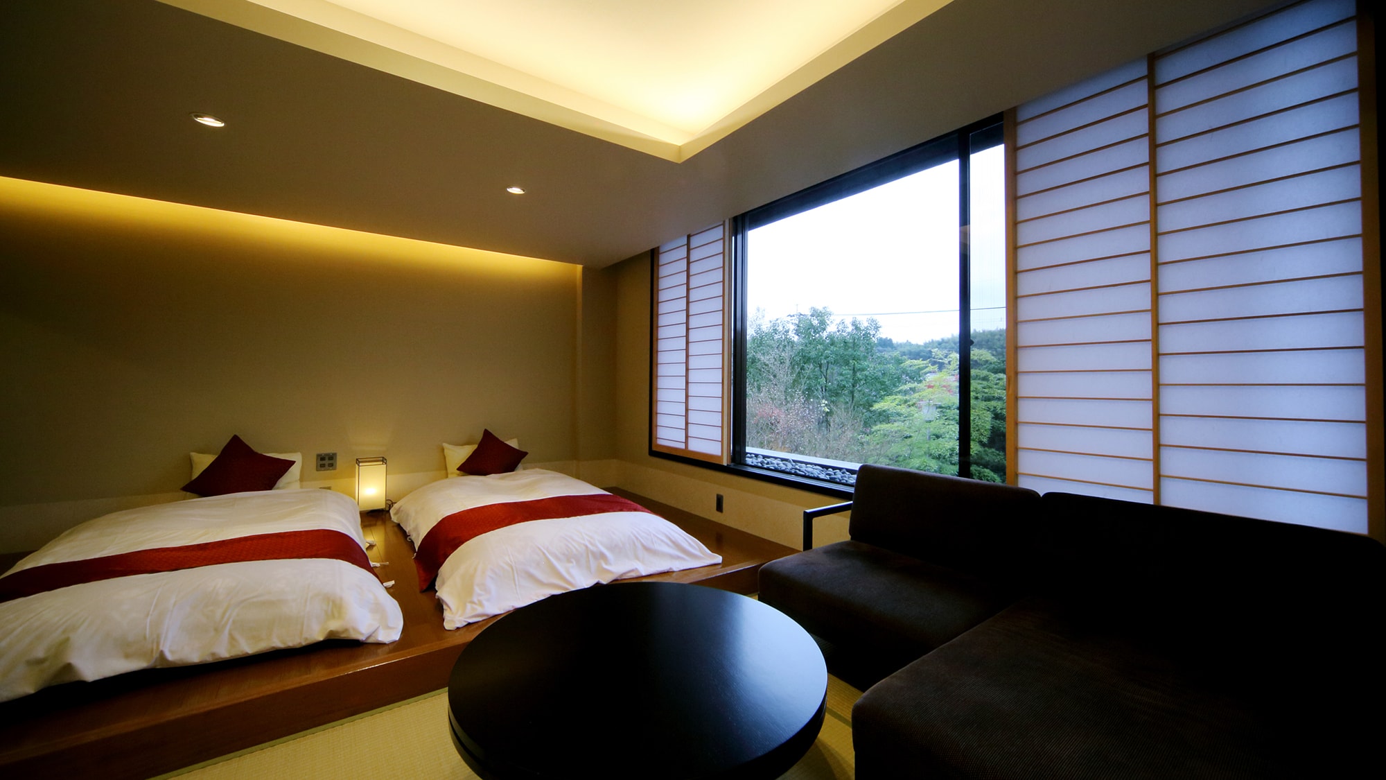 "Standard guest room"
