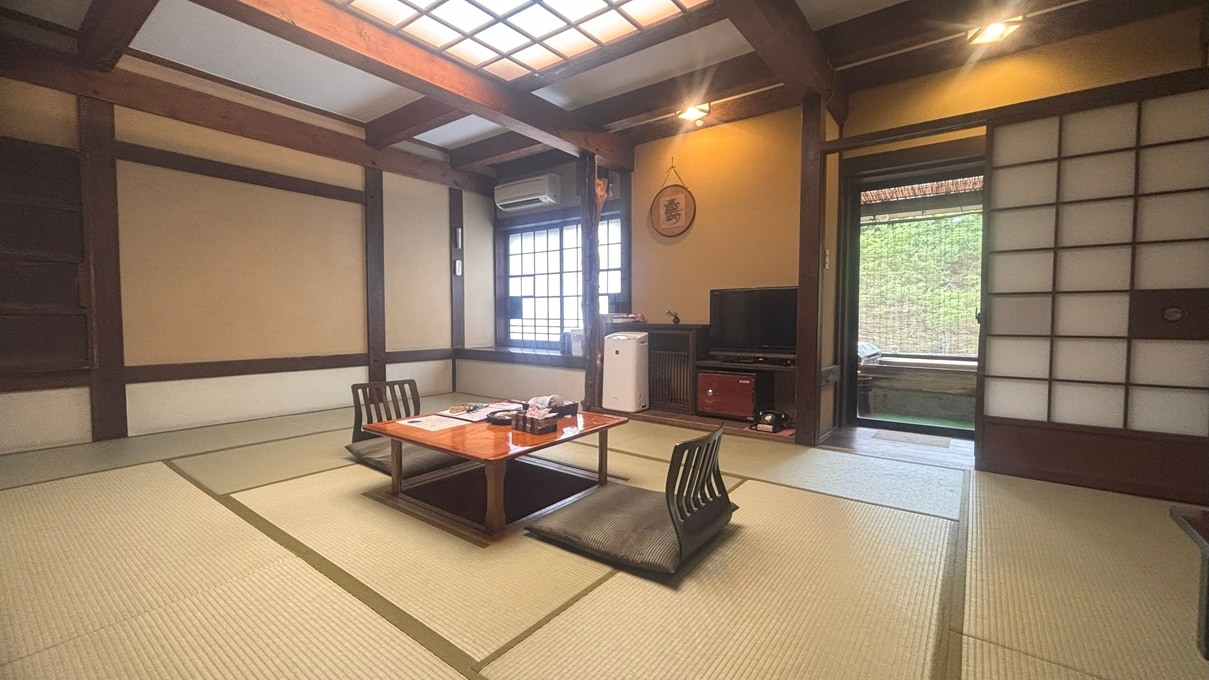 Guest room with open-air bath "Ichii no Ma"