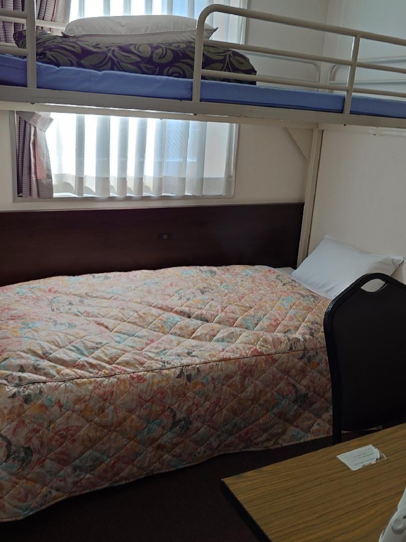 G6Vnk6bbUAADFaf (1).jpg