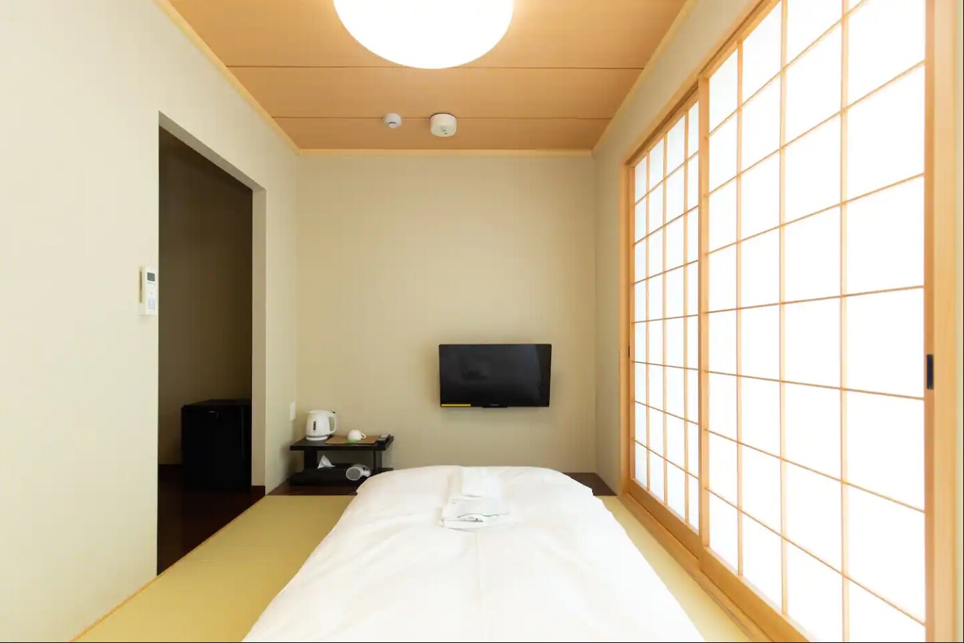 Kamar single bergaya Jepang