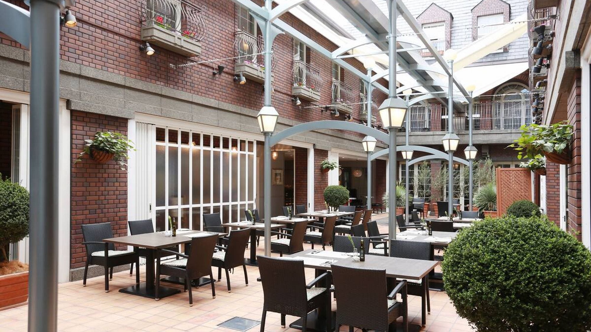 <Breakfast venue> Restaurant "Igrek"