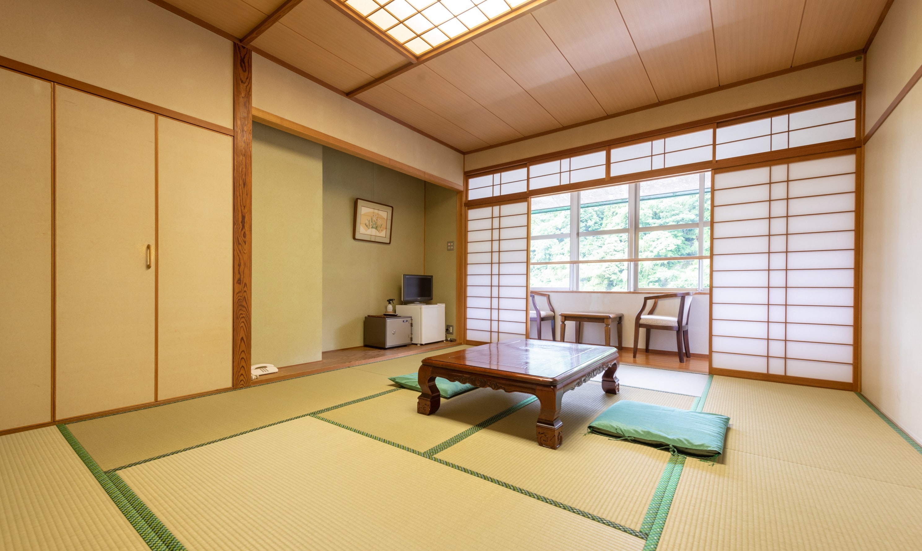 10 tatami Japanese-style room (no bath / toilet, washbasin)