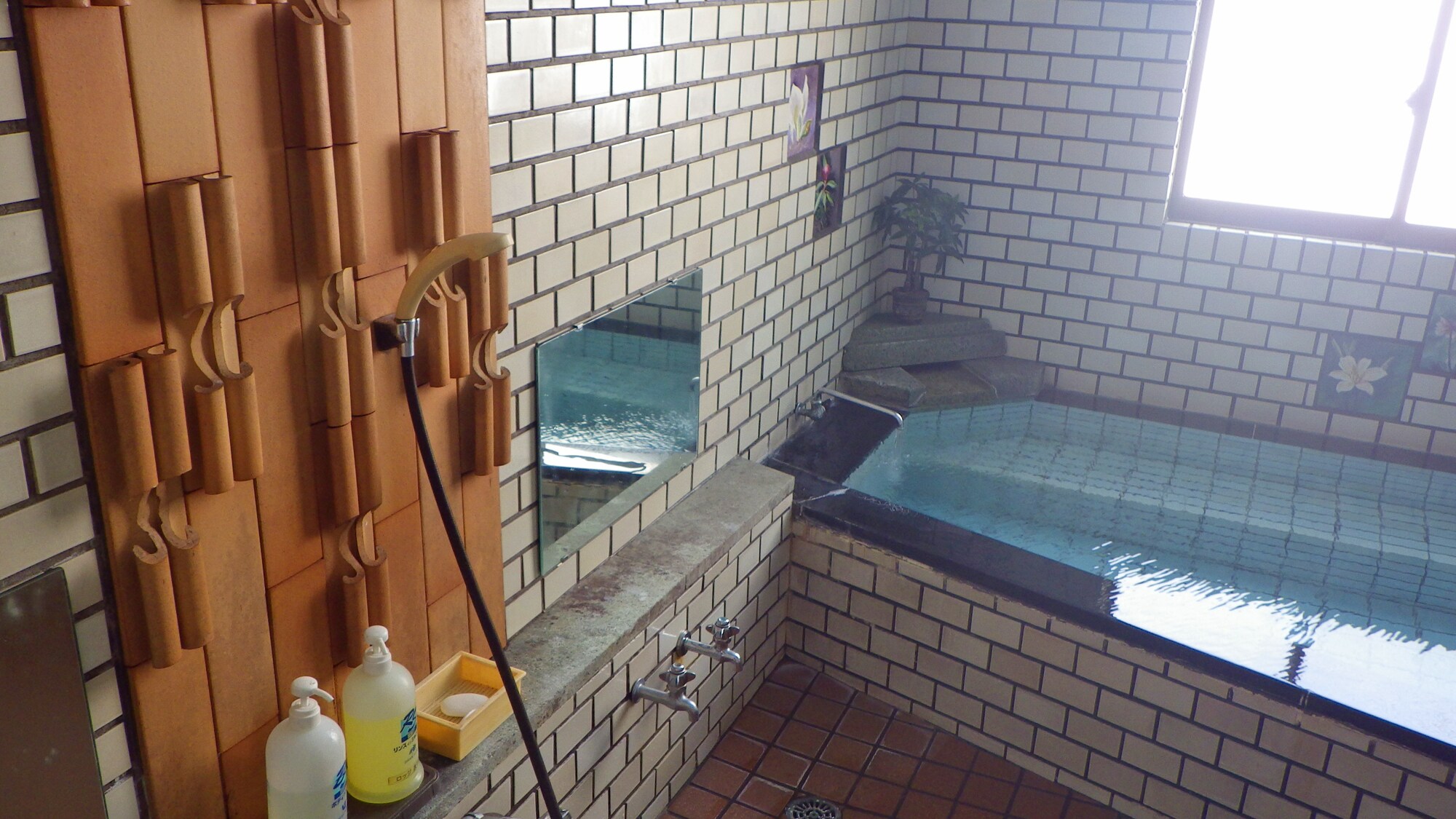 *[Men's Bath] Come and soothe your tired body after hiking or skiing.