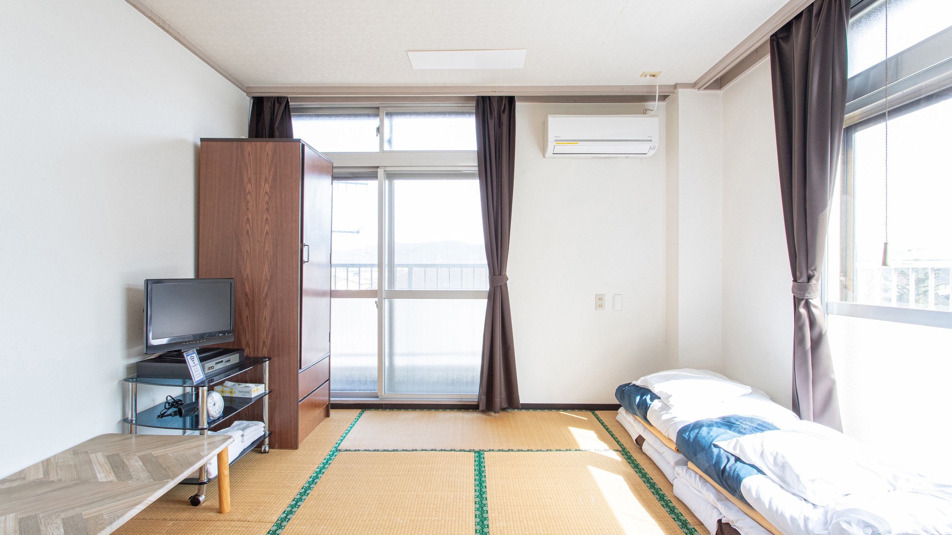[Non-smoking] Japanese-style triple room