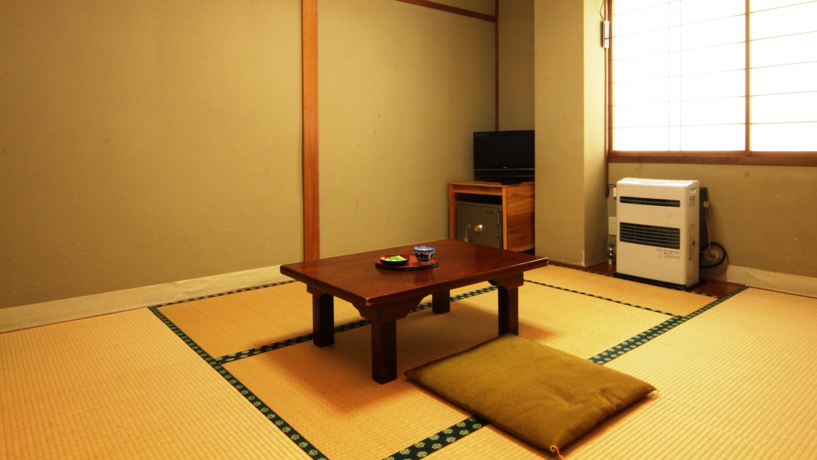 ★[6 tatami mat Japanese-style room] Recommended for solo travelers!