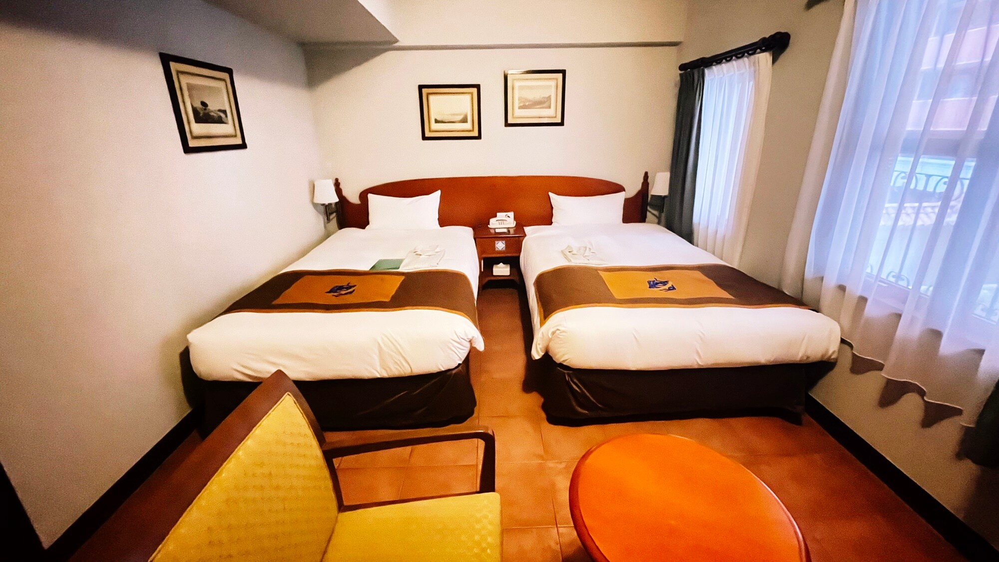 Kamar twin klasik