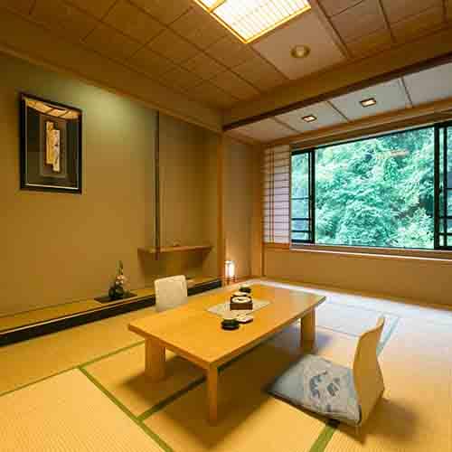 [Main building / Japanese-Western style room with cypress bath] Japanese-style room 10 tatami mats + Western-style room twin 18 square meters with cypress bath