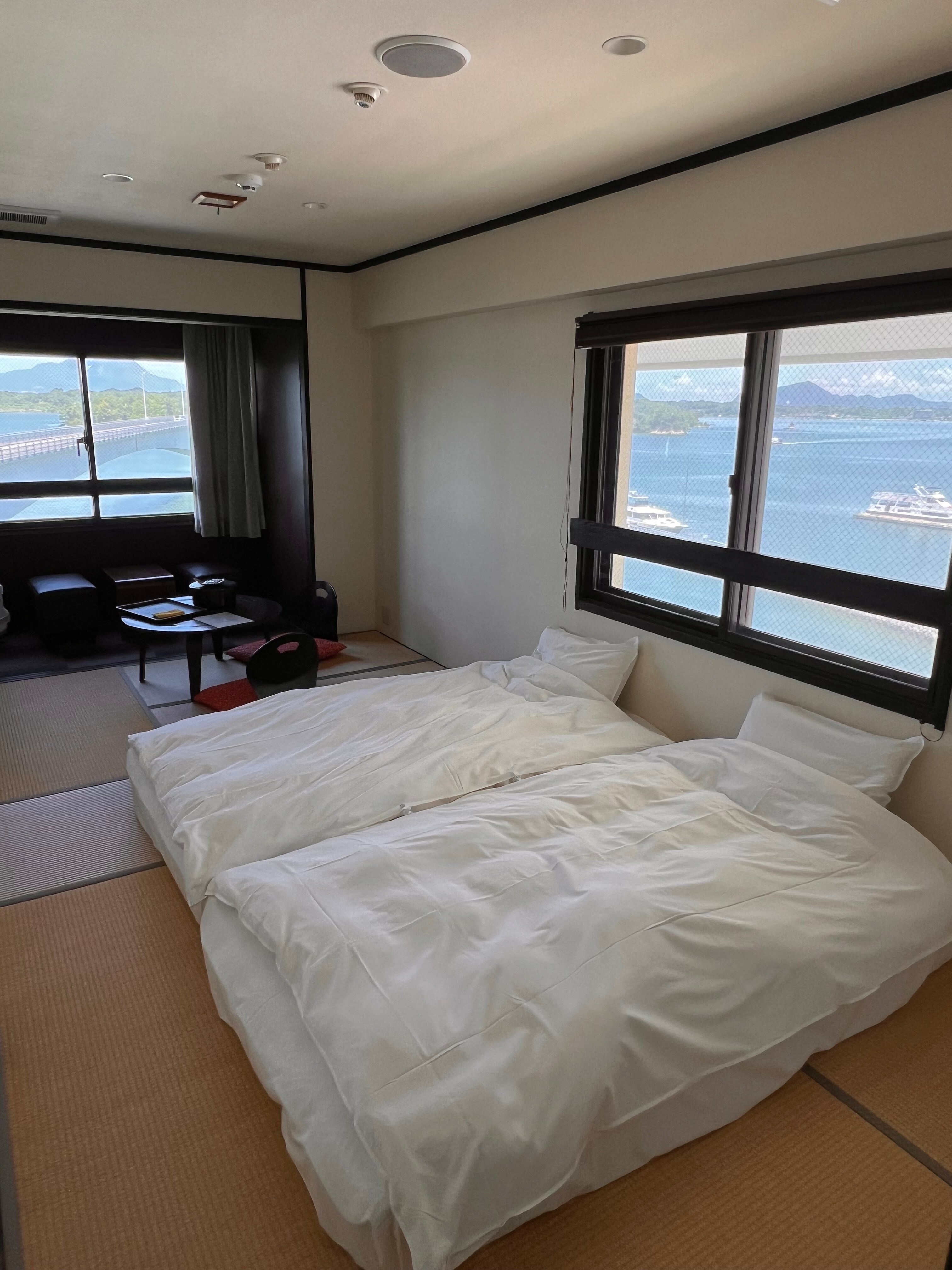 Japanese-style bed (twin)