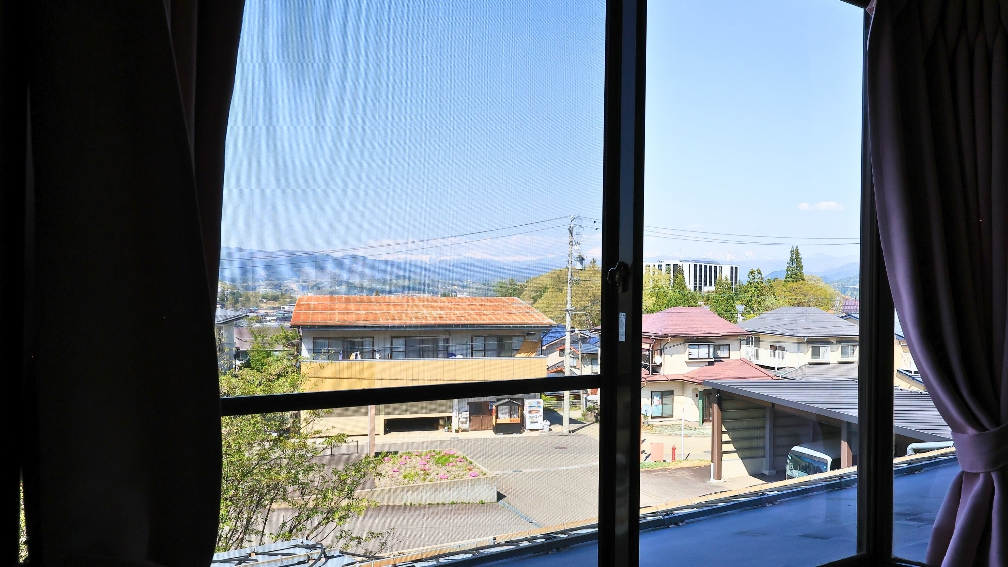 ・View from the guest room (cityscape)