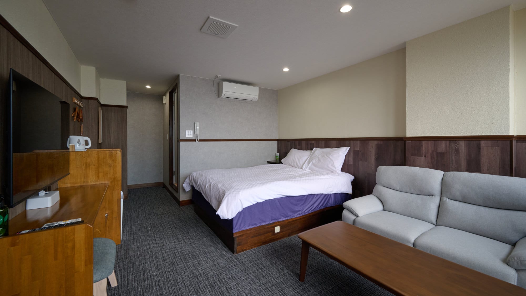 [Non-smoking] Double room (with open-air bath)