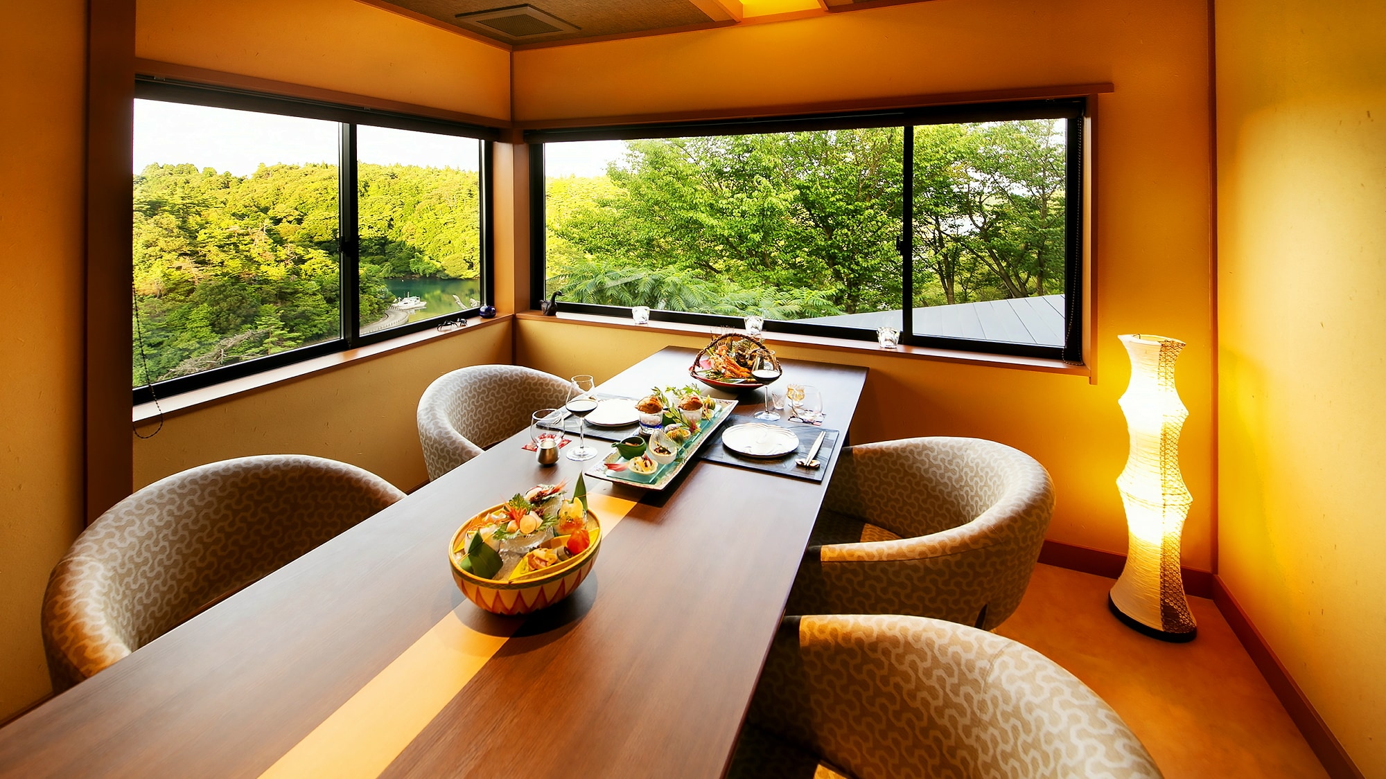 ■Private Dining Room - Shun-■Enjoy delicious and refined cuisine while chatting with your loved ones.