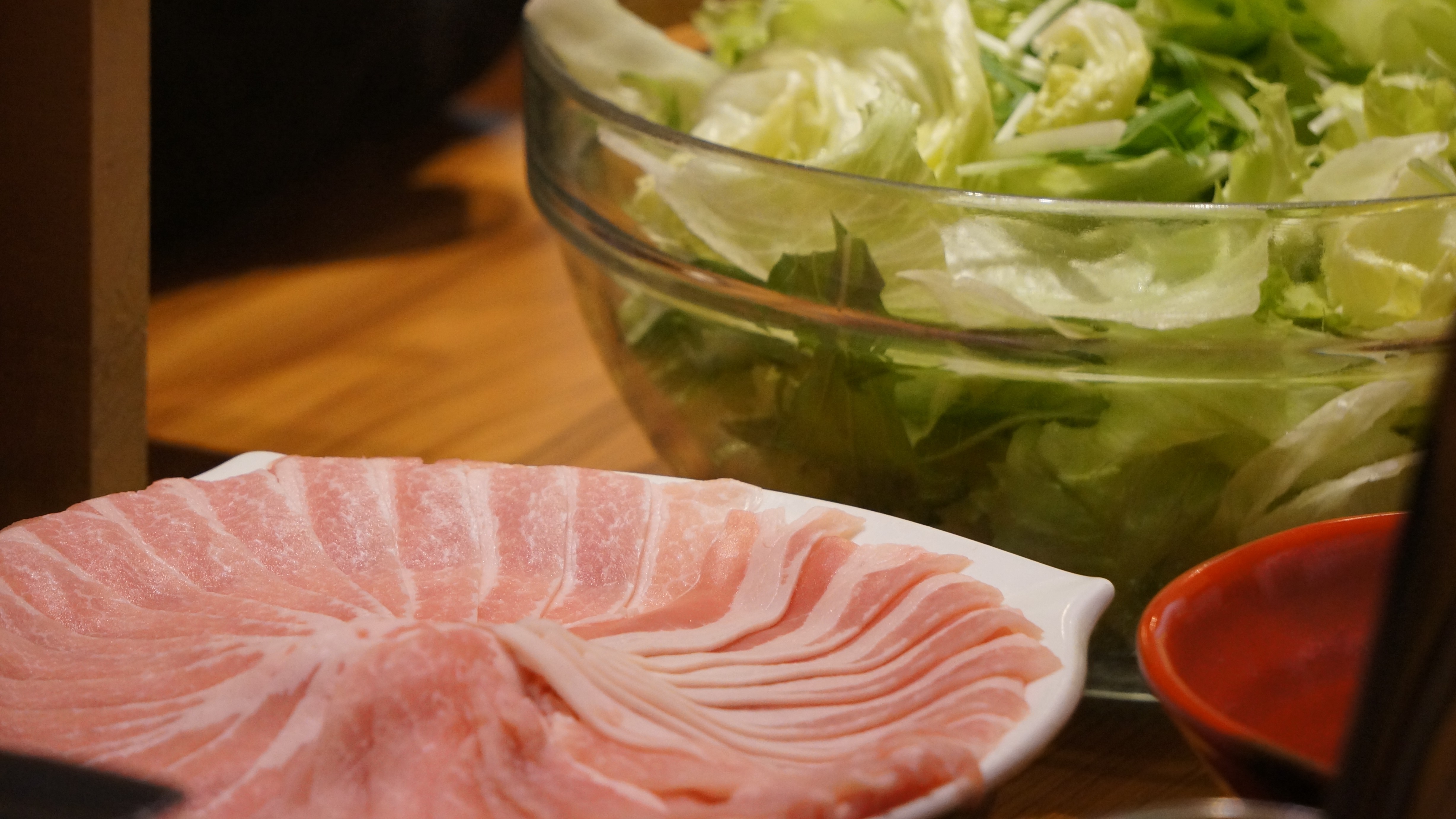 Dinner buffet: Pork shabu-shabu