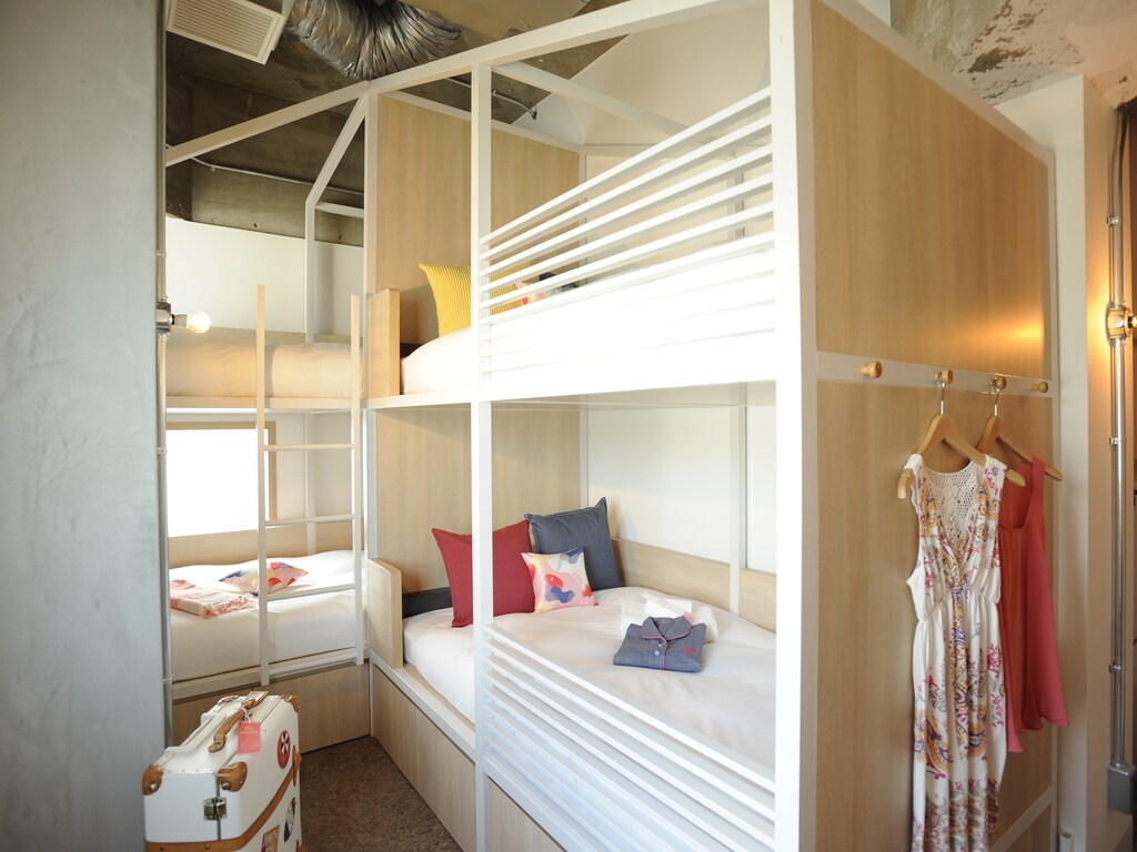 An example of a dormitory room