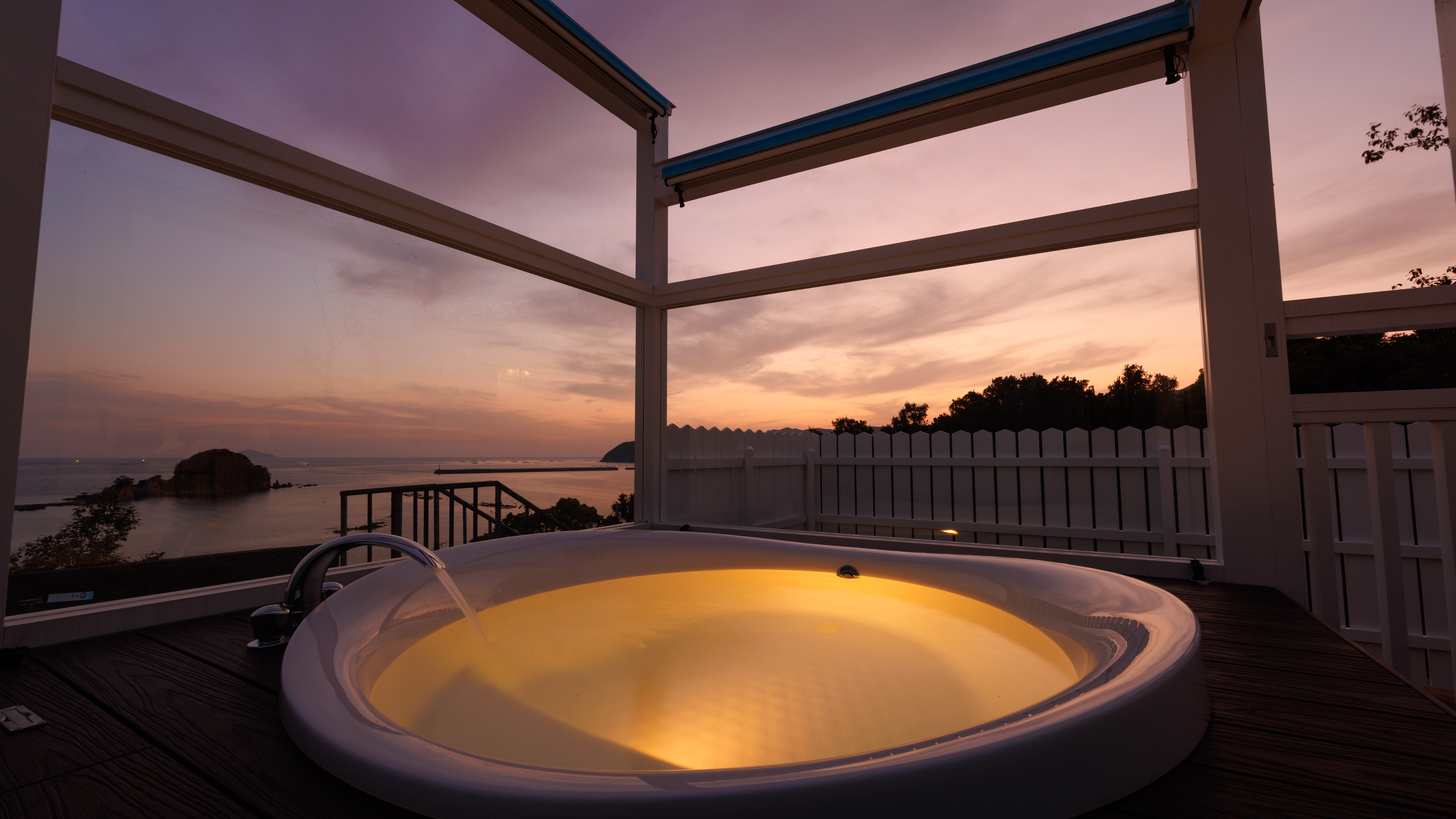 Open-air bath at dusk