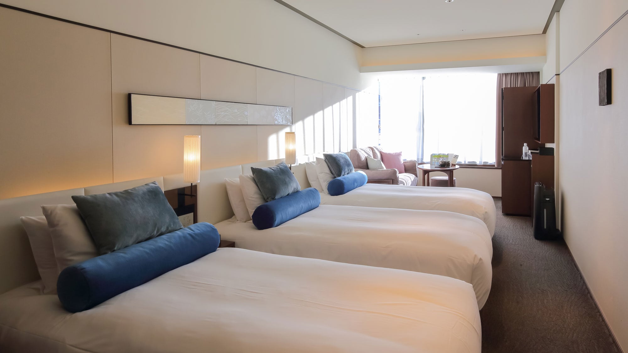 [Kamogawa Triple Room]