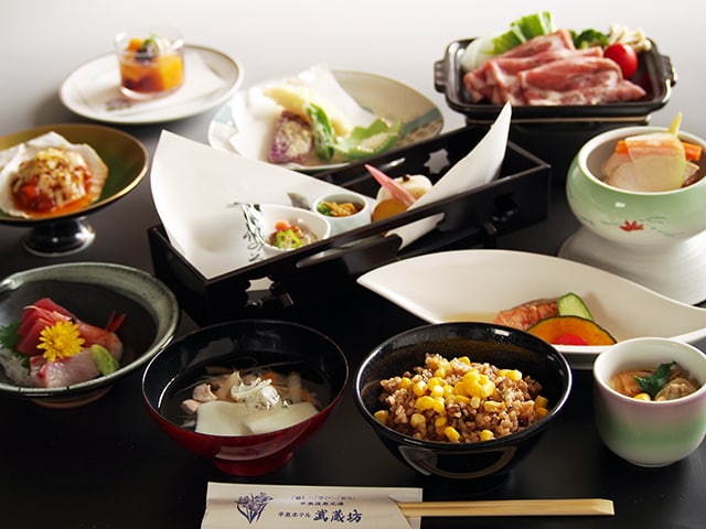 Ryusendo black pork porridge