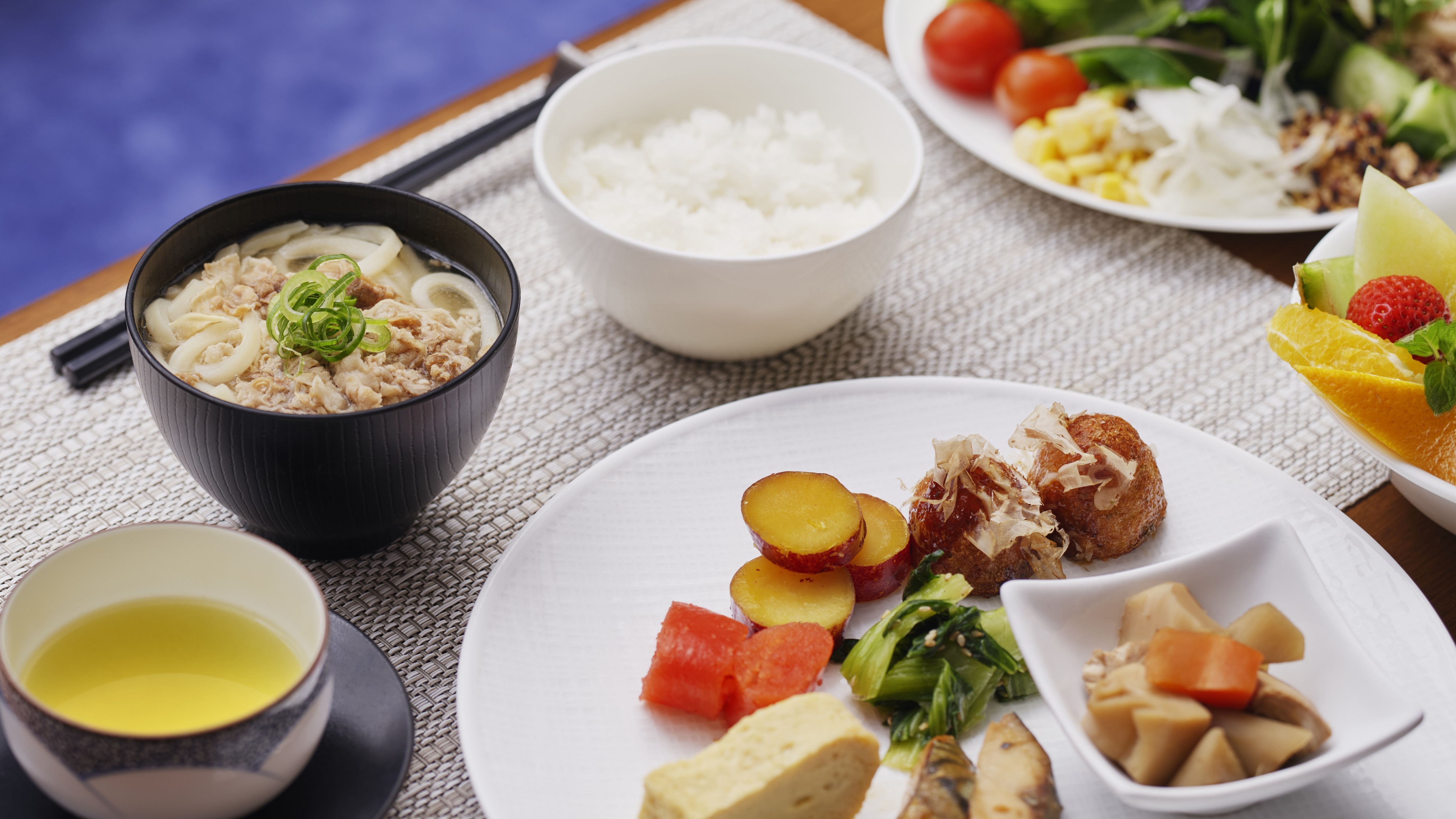 Japanese breakfast (image)