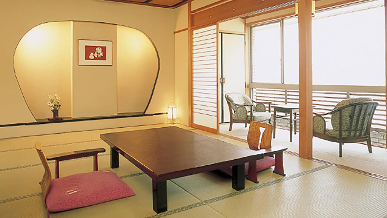 10 tatami Japanese-style room type example