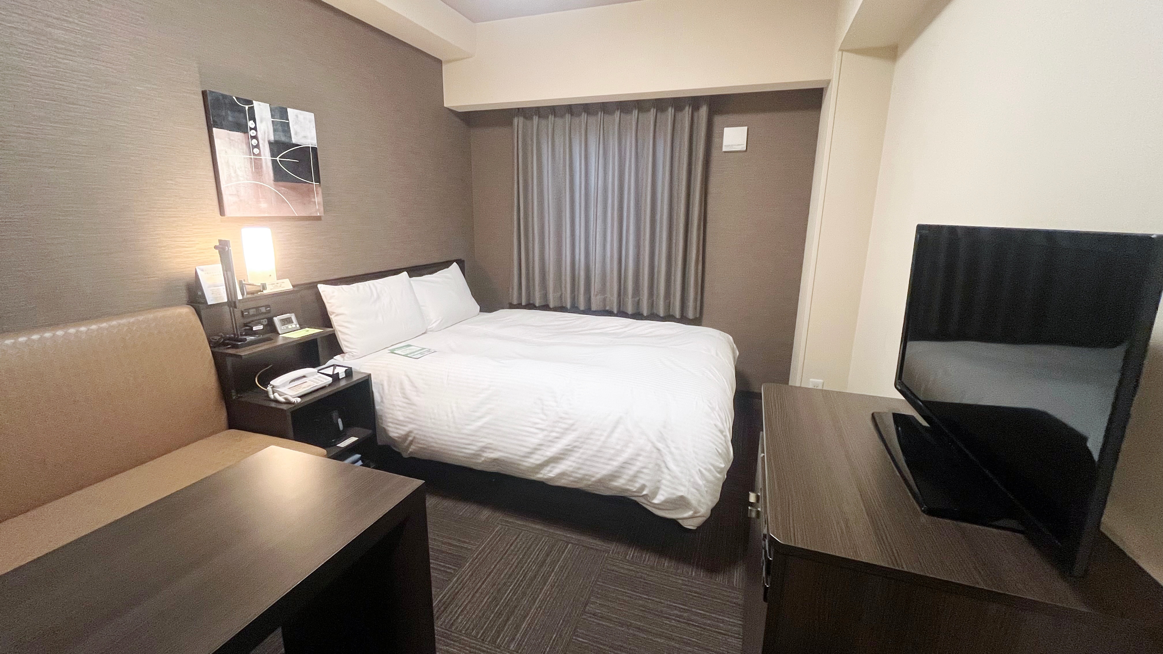 Comfort semi-double room (another angle)