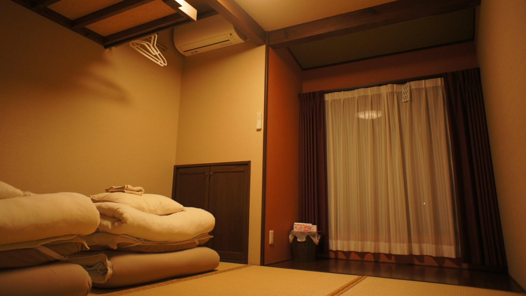 *[Kamar bergaya Jepang] Kamar tatami sederhana. Kami akan menyediakan futon sesuai jumlah orang.