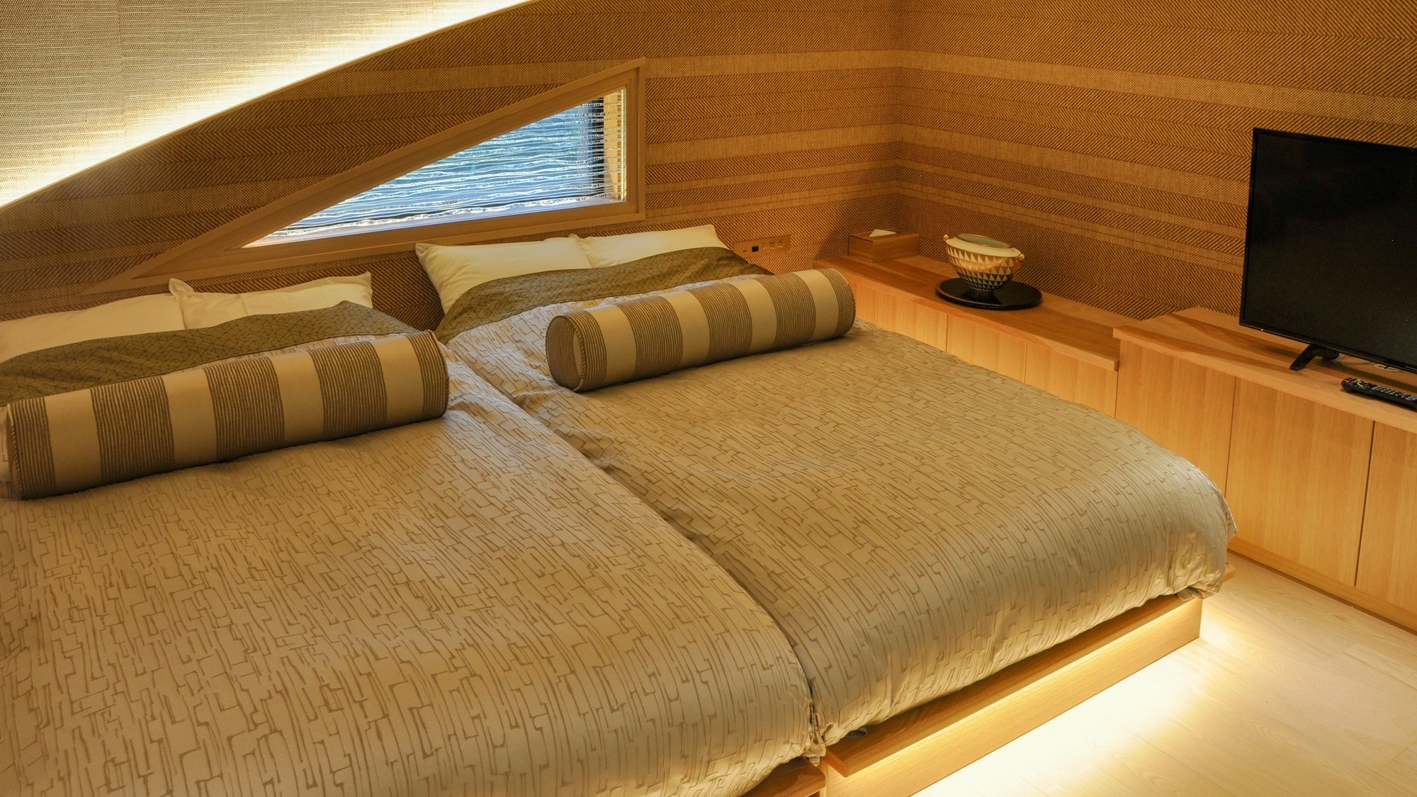 Kamar bergaya Jepang-Barat "alami" (Kamar 501)