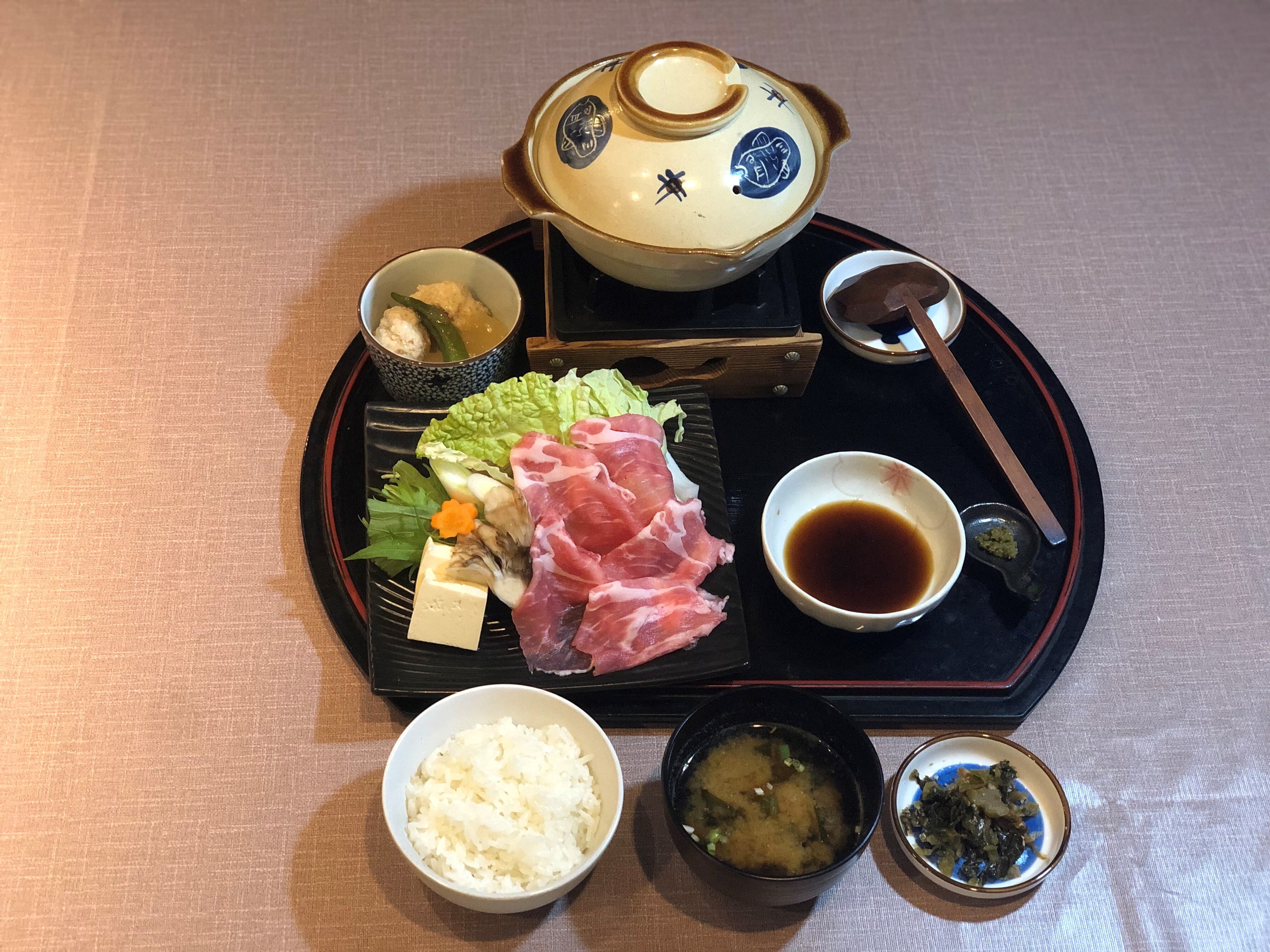 Rencana minum (hot pot) Contoh