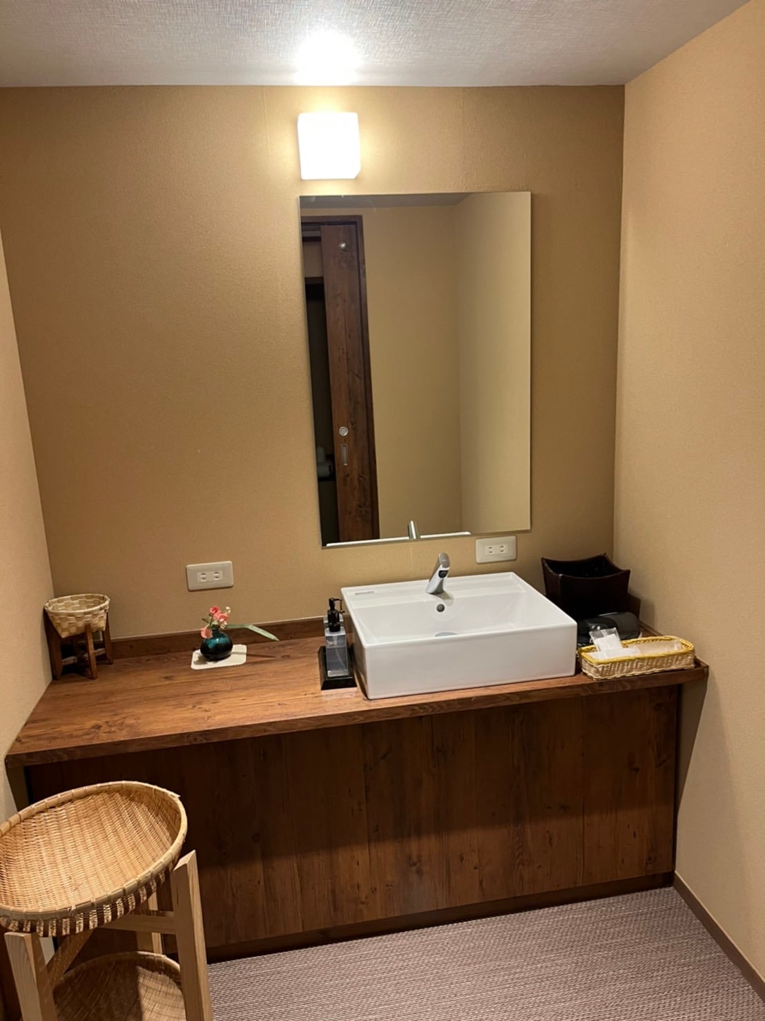 Bed with open-air bath and sink